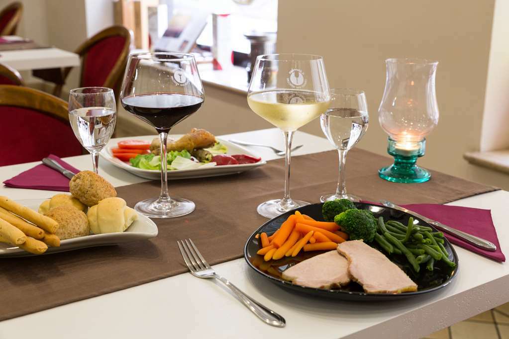 Royal Centro Congressi Hotel 4*